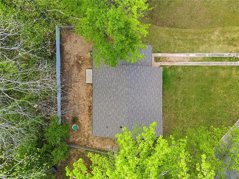 1735 Carter Ave — Photo 31