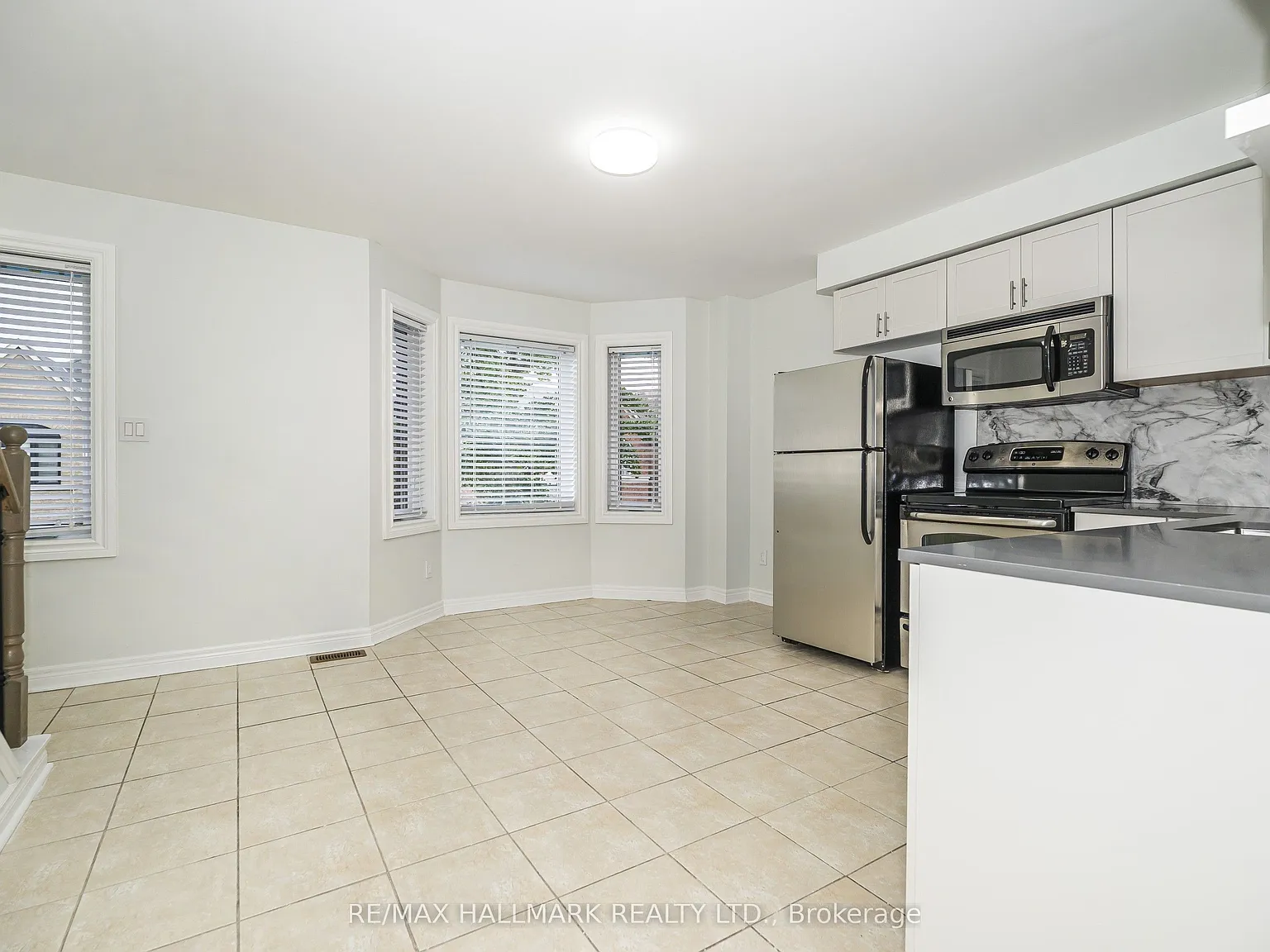 3 bed, $3,495 — Photo 3