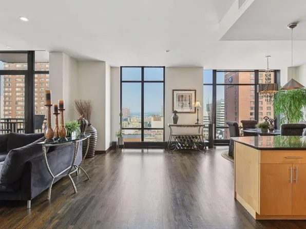 201 S 11th St Unit 1400, Minneapolis, MN 55403