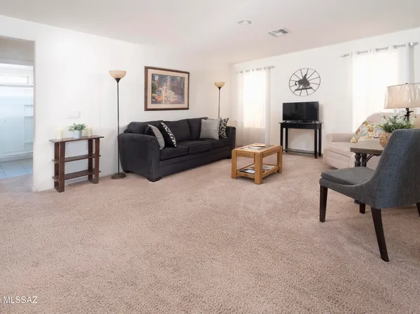 1173 W Calle Trio, Sahuarita, AZ 85629