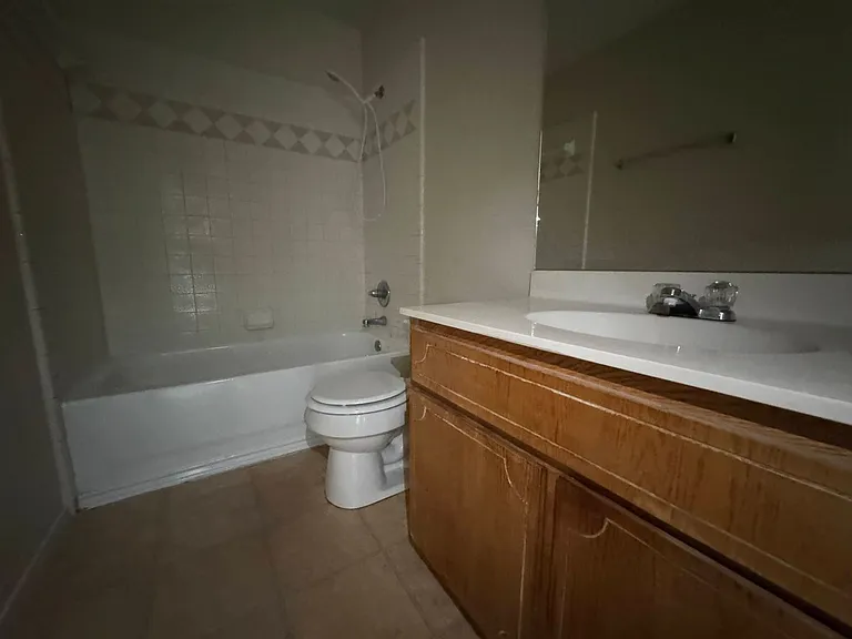 3301 Toledo Dr — Photo 16
