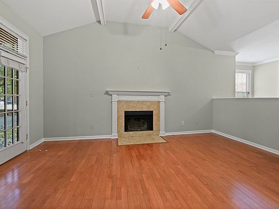 3rd image of 7803 Jefferson Place Blvd APT E