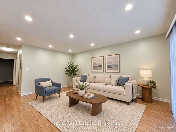 5th image of 8370 Gregory Pl