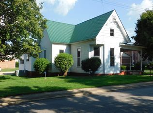 201 Maple Ave, Waverly, TN 37185