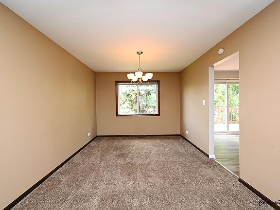 5th image of 4360 Mumford Dr