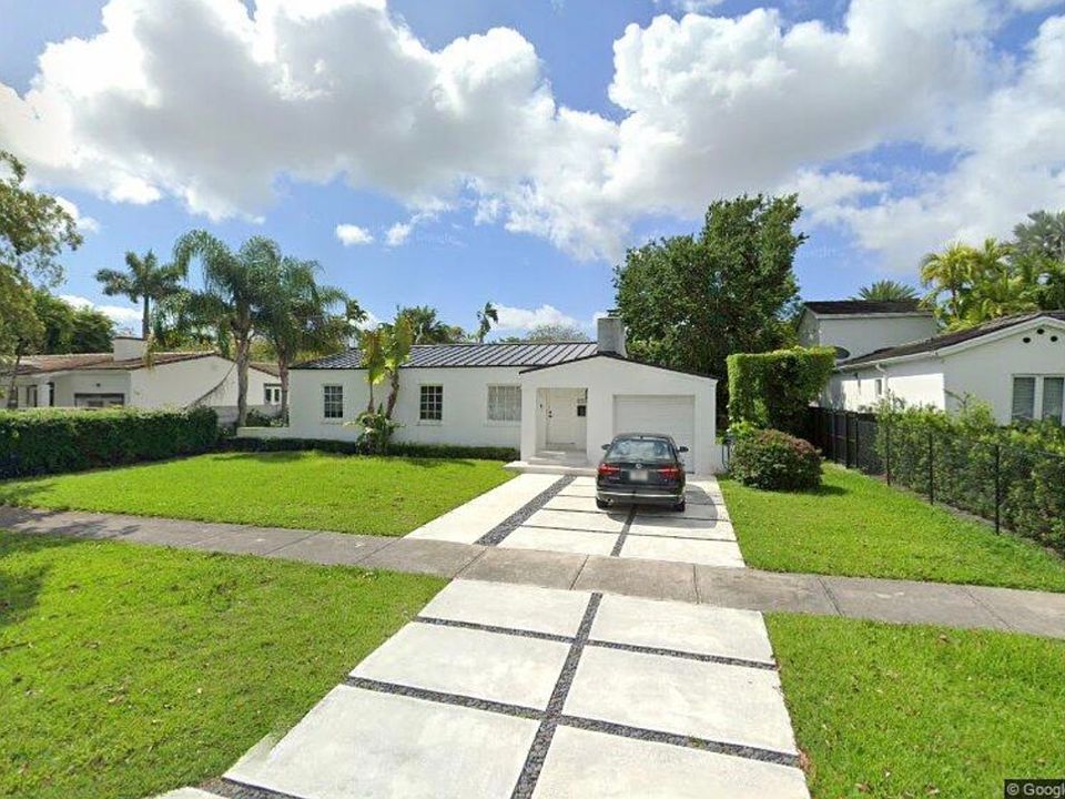 1st image of 5772 SW 30th St
