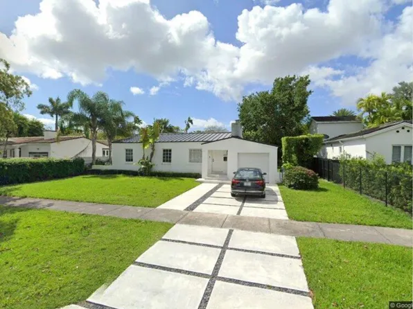 5772 SW 30th St, Miami, FL 33155
