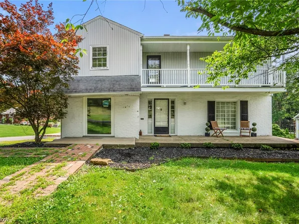 2810 Dresden Rd, Zanesville, OH 43701