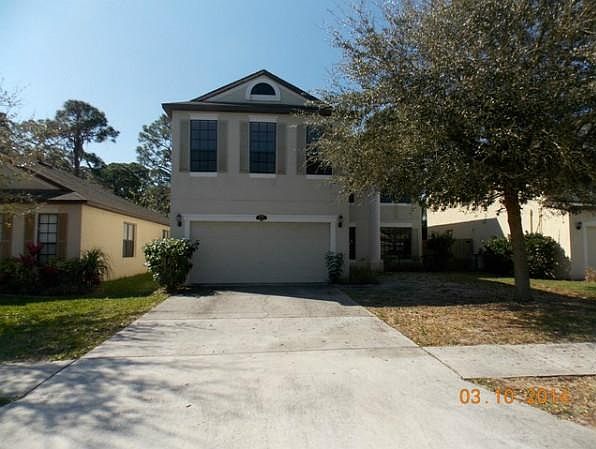 1st image of 593 Marian Ct