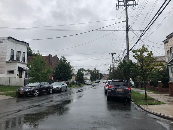 4th image of 17135 107th Ave
