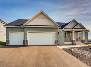 19946 Hexham Way, Lakeville, MN 55044
