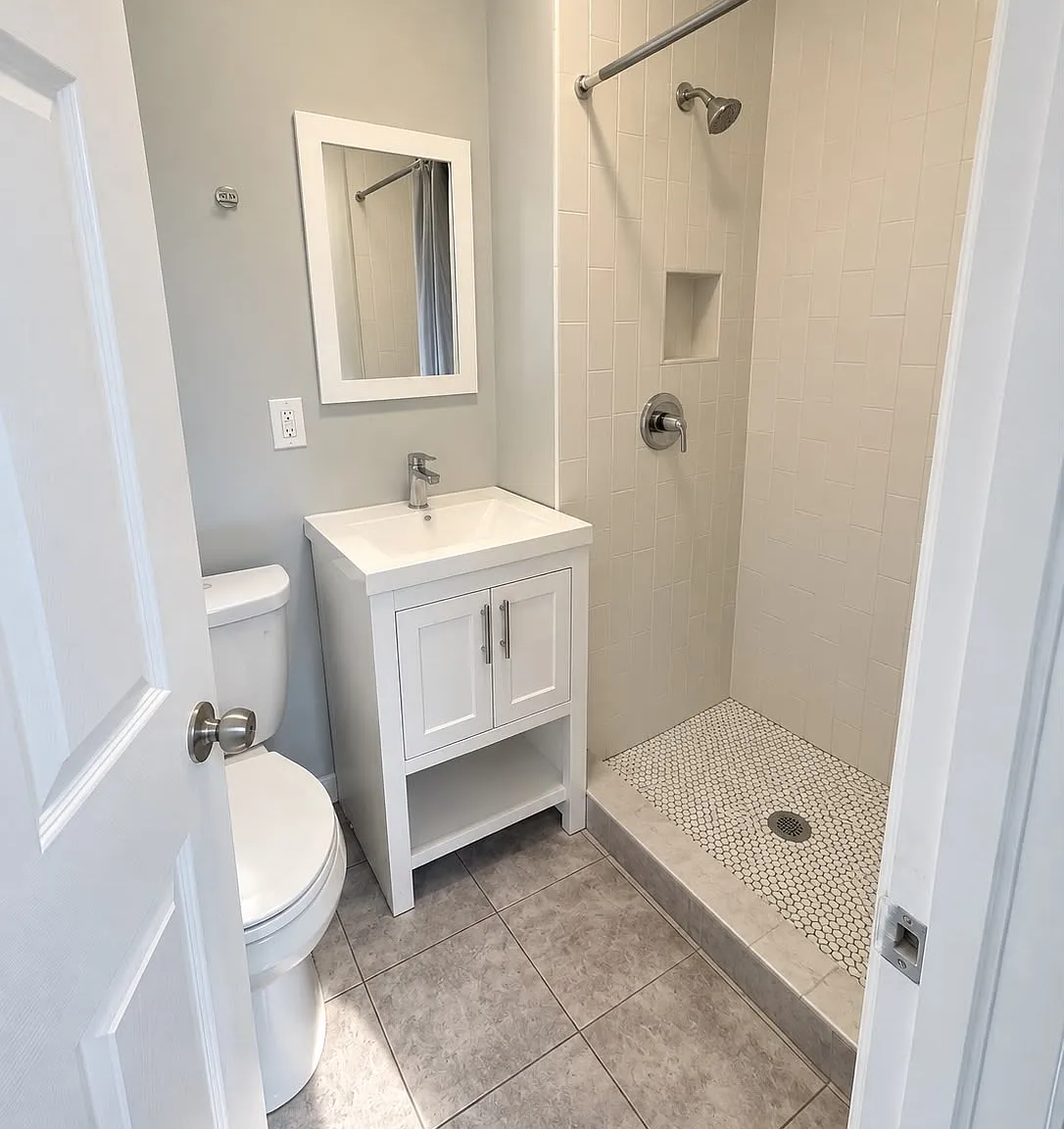 2 bed, 2.5 bath, $2,372 — Photo 4