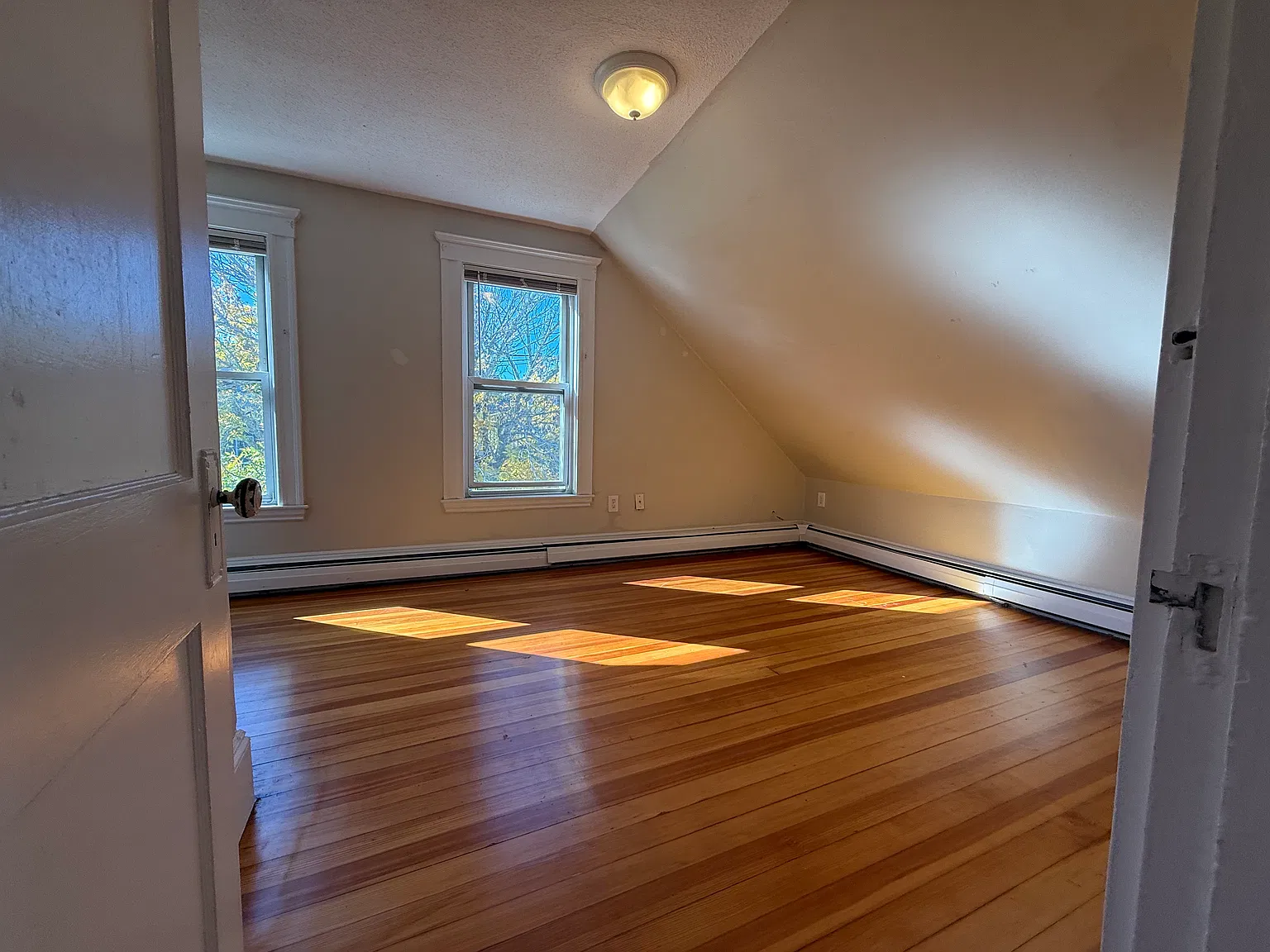 187 Lafayette St — Photo 2