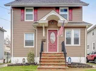 36 Monona Ave, Rutherford, NJ 07070