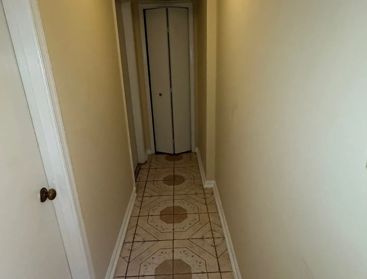 Saratoga Ave, Laurel — Photo 4