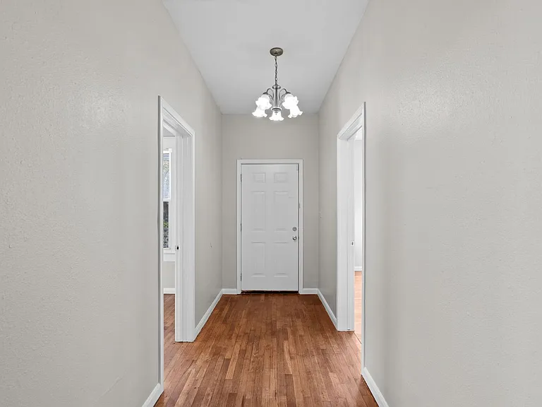 4020 Avenue O 1/2 — Photo 7
