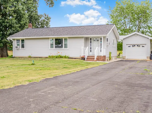 16 Garrison Rd, Elmer, NJ 08318