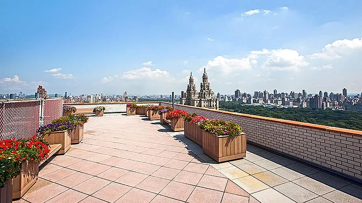 Sold by Fenwick Keats Real Estate | media 20