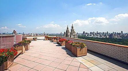 Sold by Fenwick Keats Real Estate