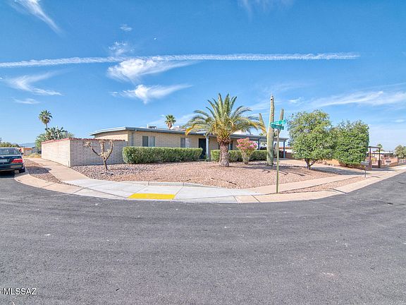 3rd image of 9842 E Sellarole Rd