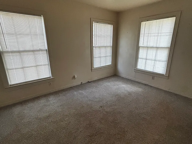FRONT BEDROOM