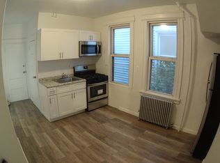 736 Spring St, Elizabeth, NJ 07201