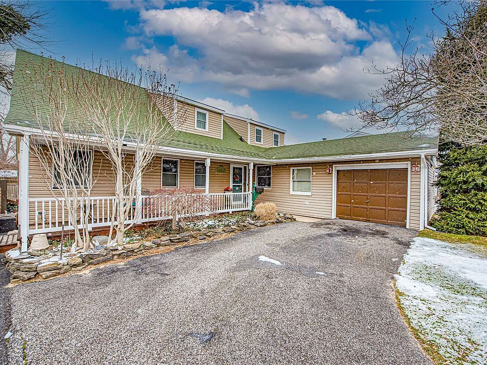 209 Sandpiper Lane, West Babylon, NY 11704 Zillow