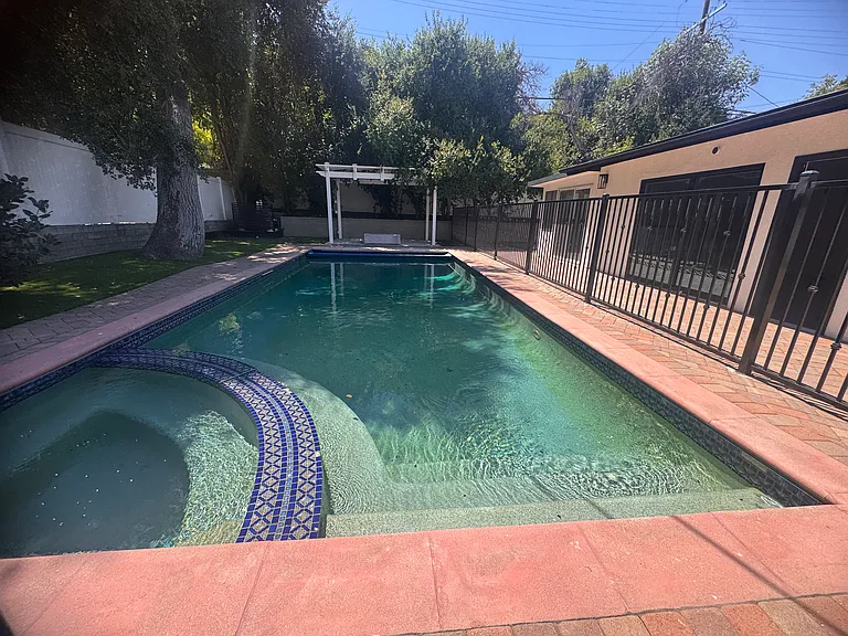 4825 San Feliciano Dr — Photo 33