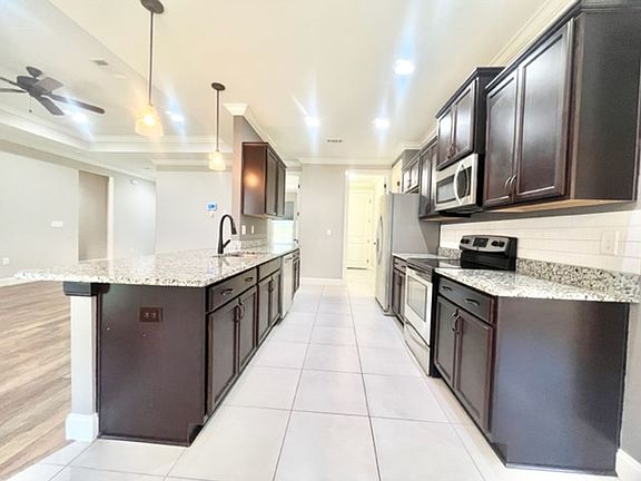 2nd image of 113 Kailyn Ct