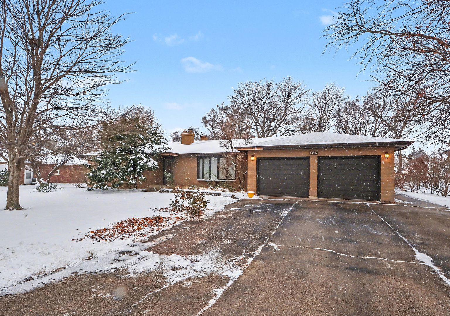 24304 S Frontage Rd W, Channahon, IL 60410 | Zillow