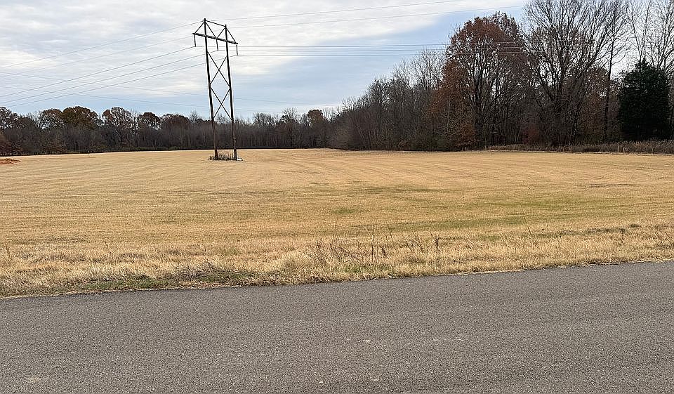 2nd image of 1520 Greene Rd Lot 4