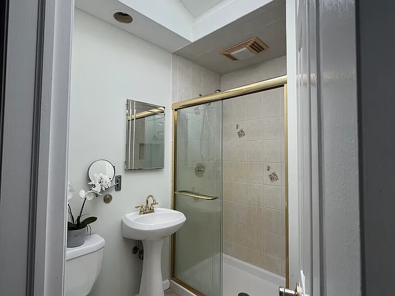 1470 Wagner St — Photo 20