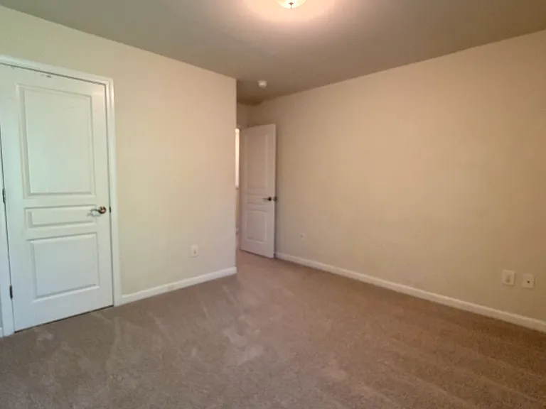 117 Inisfree Pl — Photo 11