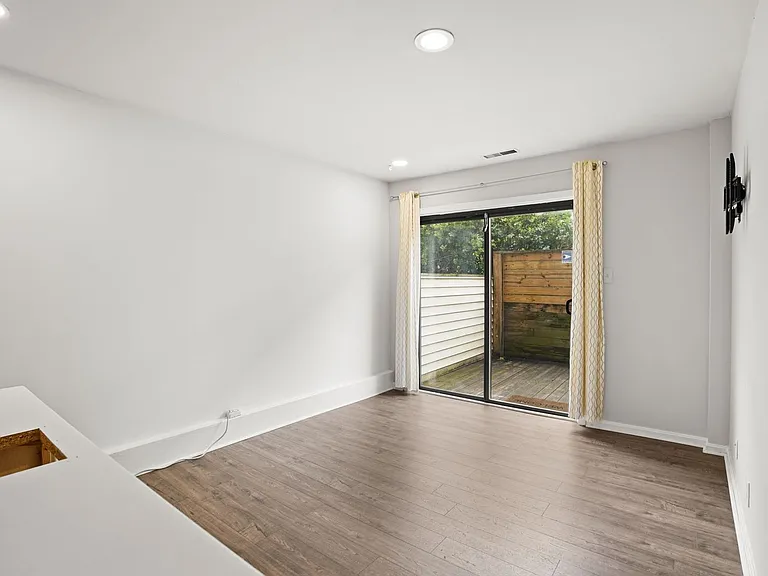 18616 Pier Point Pl — Photo 24