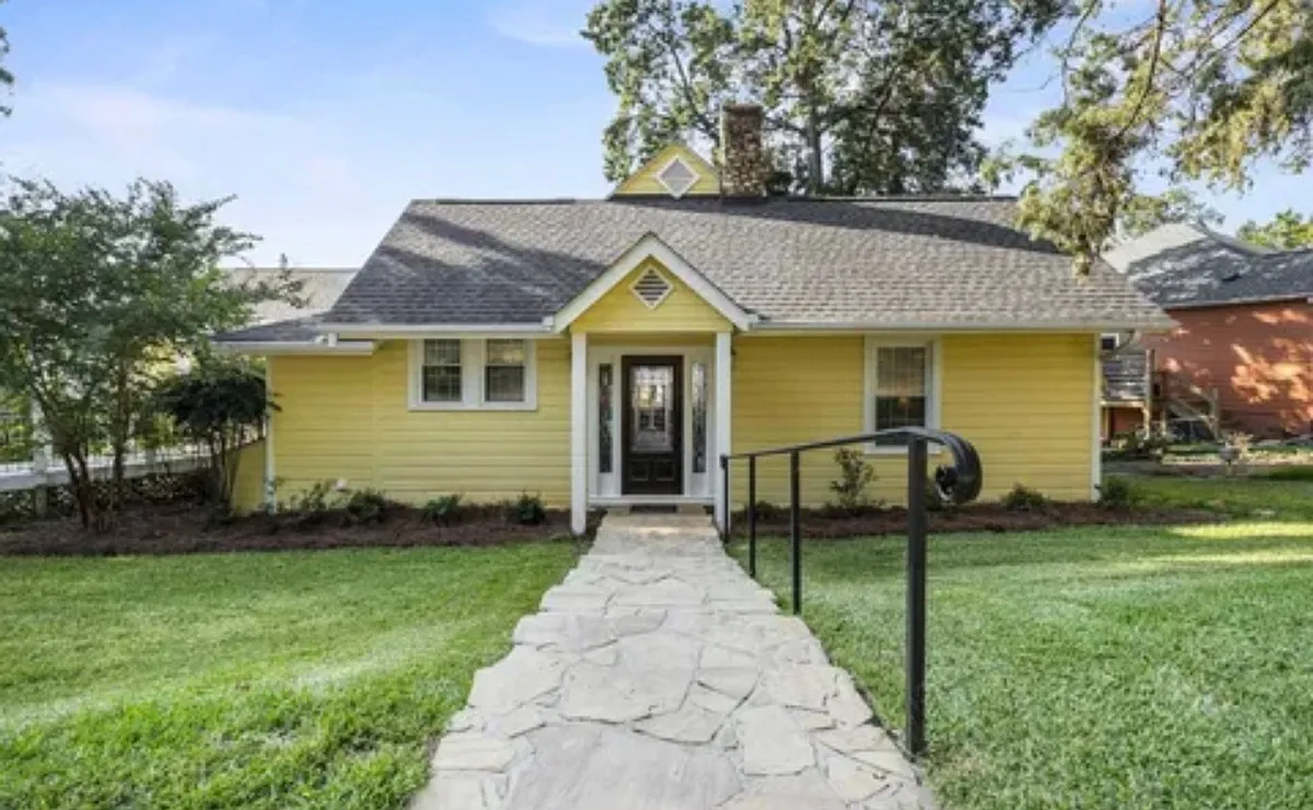 Building Photo - 321 Cove View Ct
