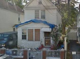 10728 135th St, South Richmond Hill, NY 11419