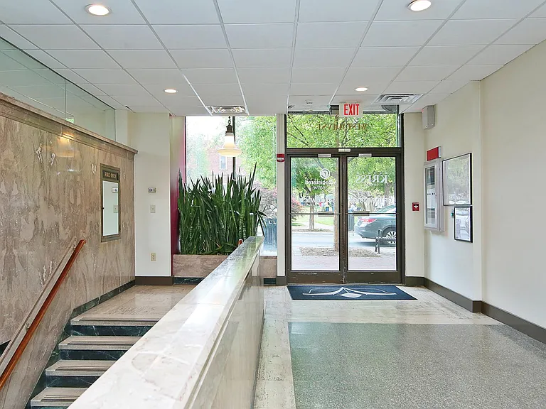 103 W Main St #201 — Photo 16