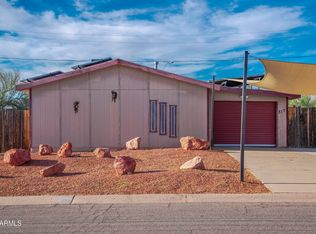 317 Peretz Cir, Morristown, AZ 85342