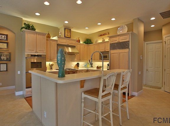 2nd image of 134 Heron Dr
