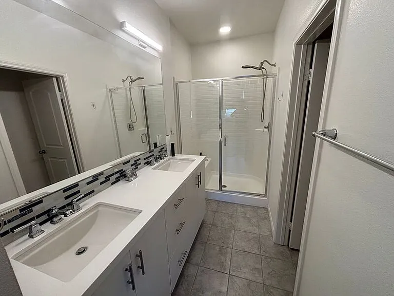 7819 Paxton Pl — Photo 43