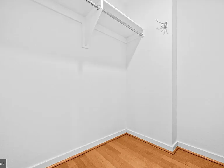 437 New York Ave NW #206 — Photo 12