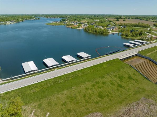 34 Sequoyah Point, Lake Winnebago, MO 64034