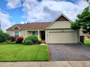 1045 Baybrook Ln, Carol Stream, IL 60188