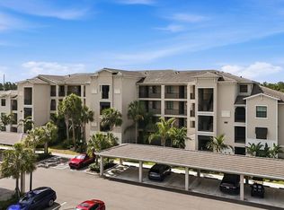 18008 Gawthrop Dr #401, Bradenton, FL 34211