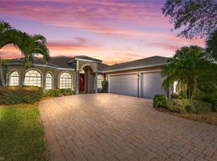 3846 Recreation Ln, Naples, FL 34116