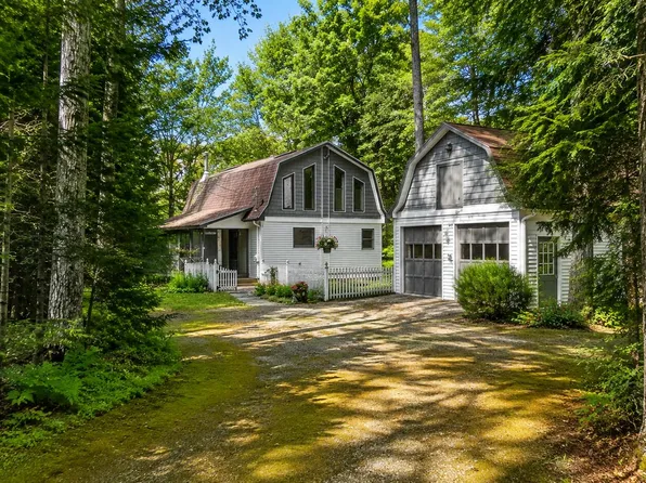 41 Luckman Road, Saint Albans, ME 04971