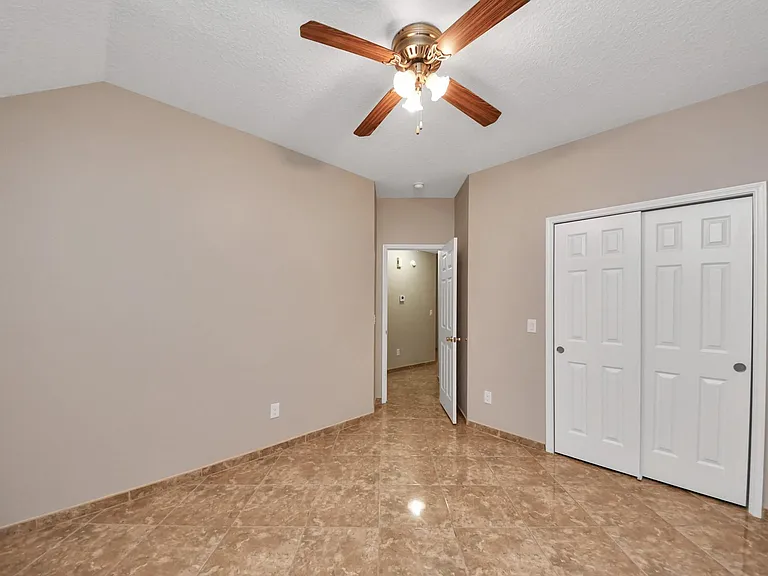 3003 Silver Spur Dr — Photo 38