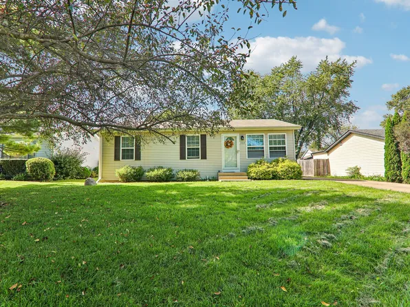 3468 Charleston Rd, Waukegan, IL 60087