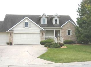 10715 N Westlakes Dr, Fort Wayne, IN 46804