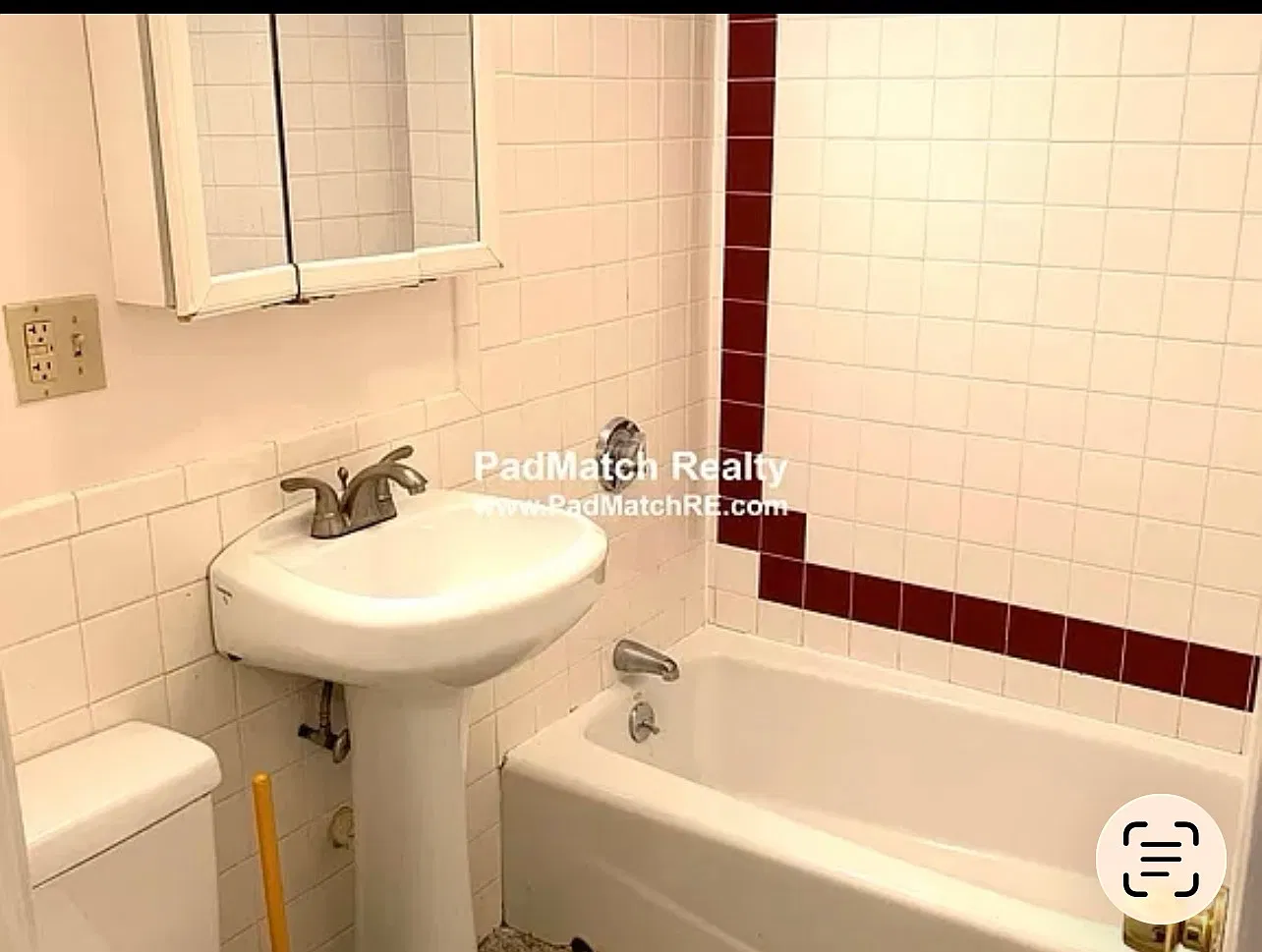 3 bed, 9999 sqft, $2,950 — Photo 4